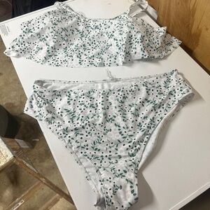 4xl nwot 2 piece swim suit